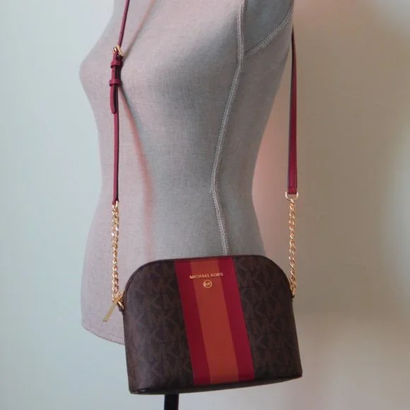 NWT MICHAEL KORS MK MONOGRAM Center Stripe CINDY LG Dome CHAIN XBODY BAG Berry